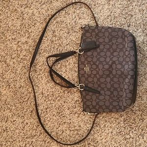 EUC Coach crossbody bag